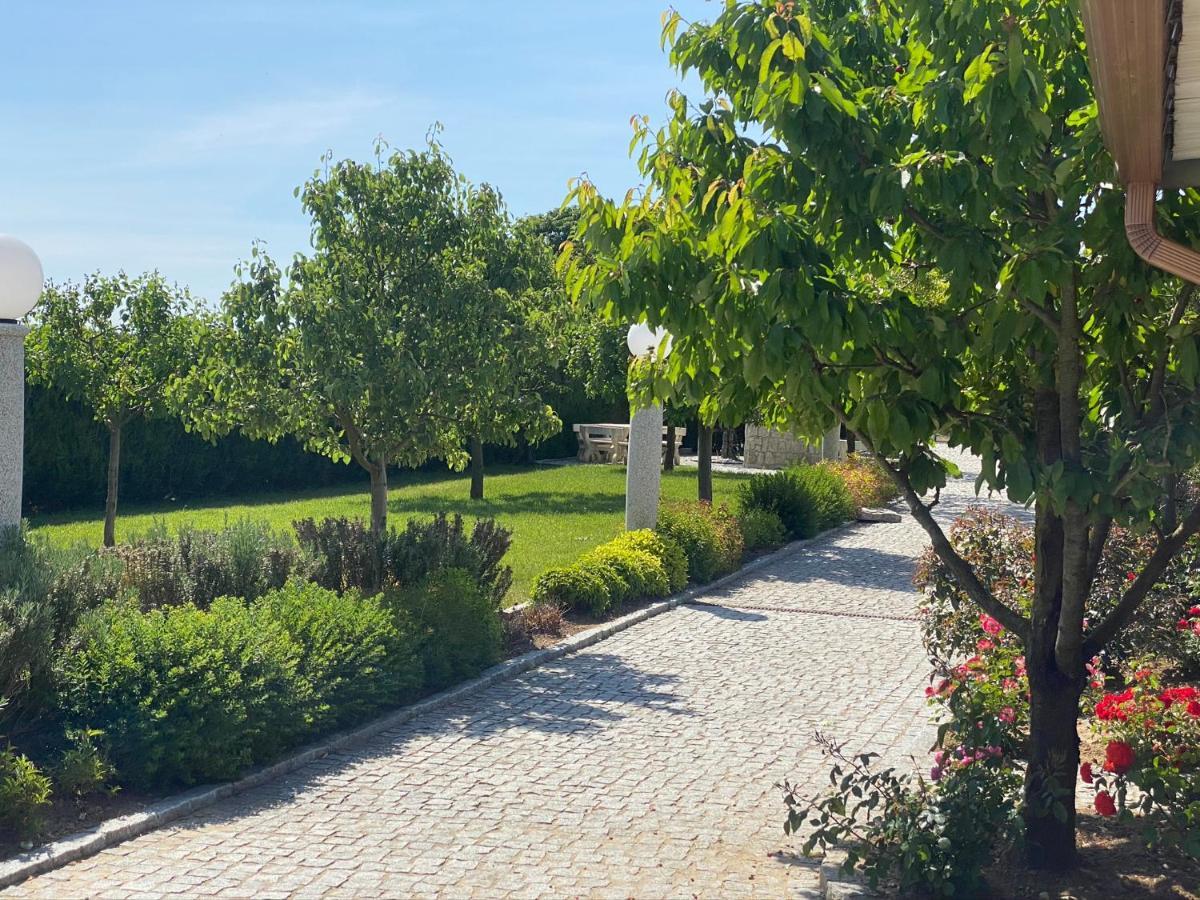 Gites Des Sablons Chatillon-sur-Marne Exterior photo